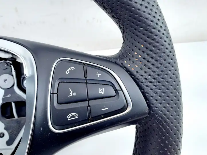 Mercedes-Benz GLA W156 (2017 - 2020) A0004607411 Руль — фото 3