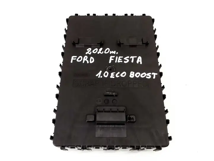 Ford Fiesta (2017 - ) LU5T15604EJAD Блок монтирования реле — фото 3