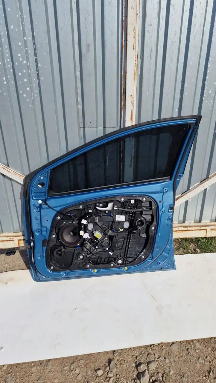 Hyundai i30 (2012 - 2015) Дверь — фото 4