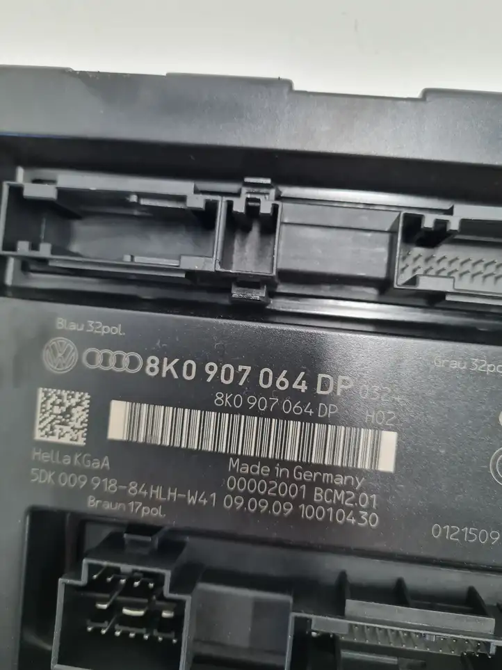 Audi A5 8T 8F (2007 - 2011) 8K0907064DP Модуль комфорта — фото 3