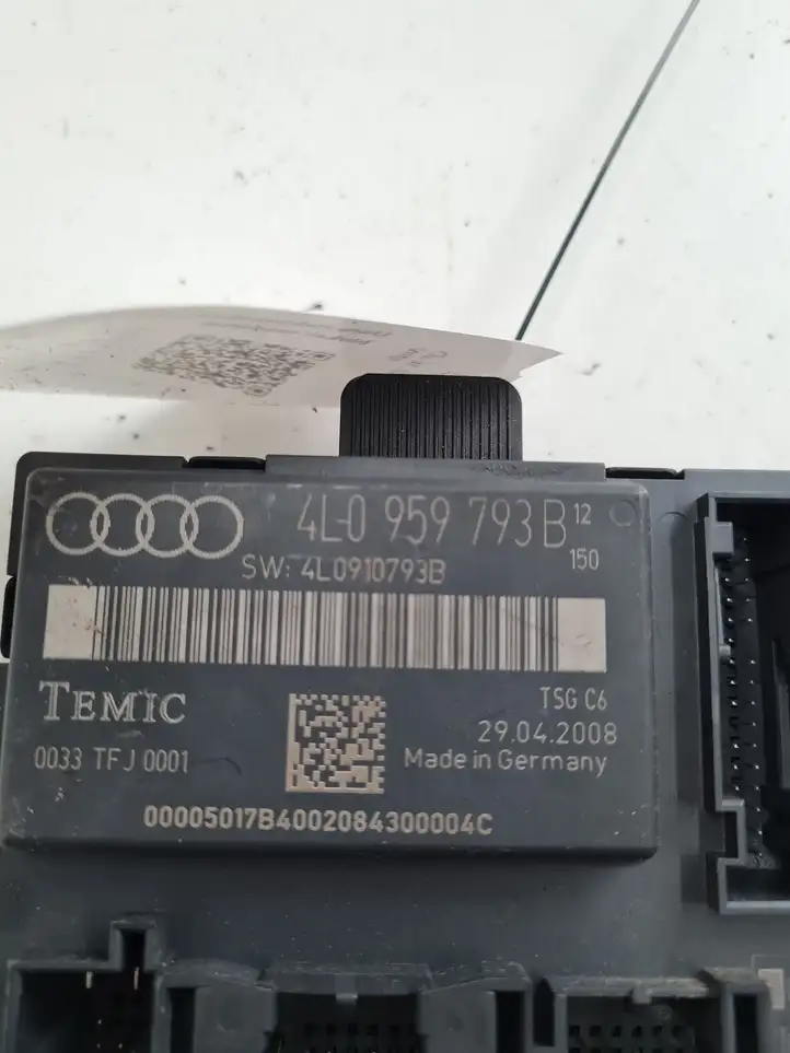 Audi Q7 4L (2005 - 2009) 4L0959793B Блок управления дверью — фото 3