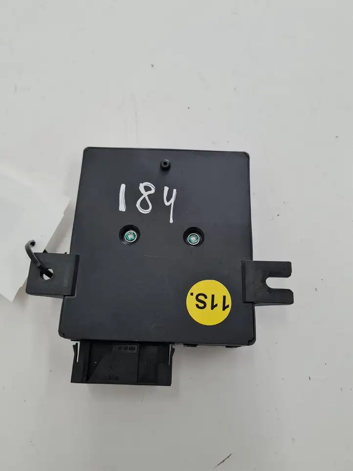 Audi Q7 4L (2005 - 2009) 4L0907468B Модуль Gateway — фото 2