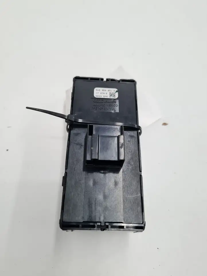 Audi A4 S4 B9 (2015 - 2019) 8W0959851E Кнопка стеклоподъемников — фото 2