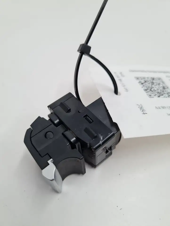 Audi A4 S4 B9 (2015 - 2019) 4M0959855 Кнопка стеклоподъемников — фото 3