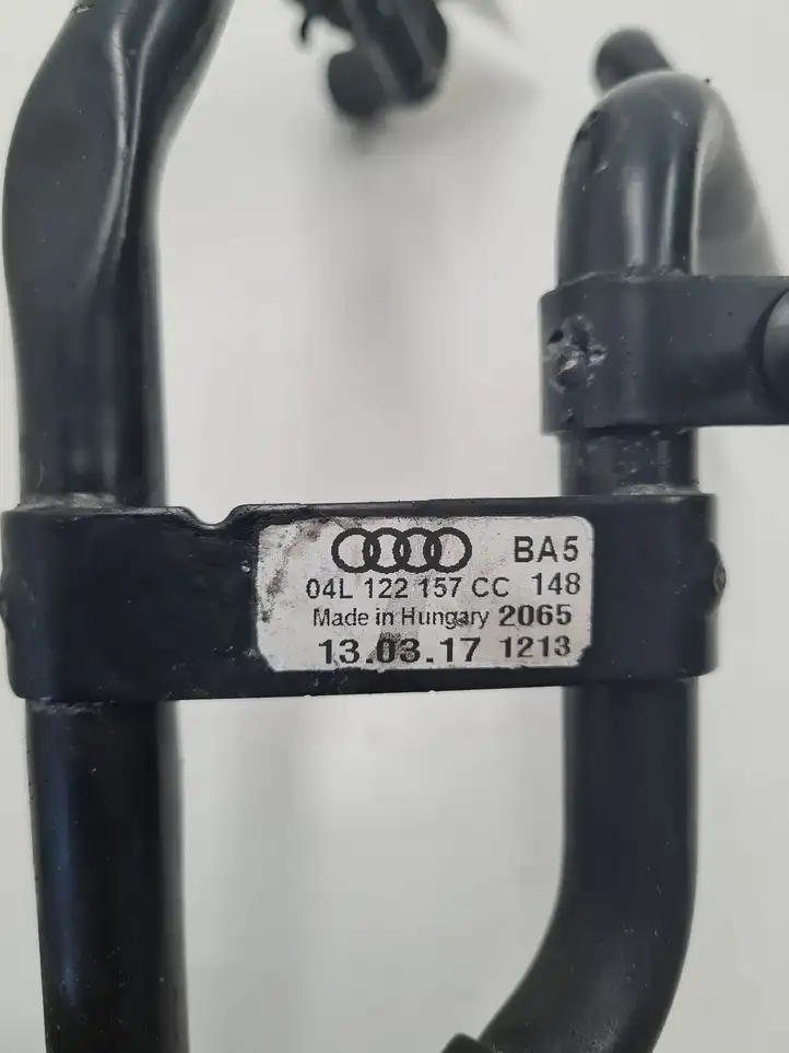 Audi A4 S4 B9 (2015 - 2019) 04L122157CC Шланги системы охлаждения — фото 2