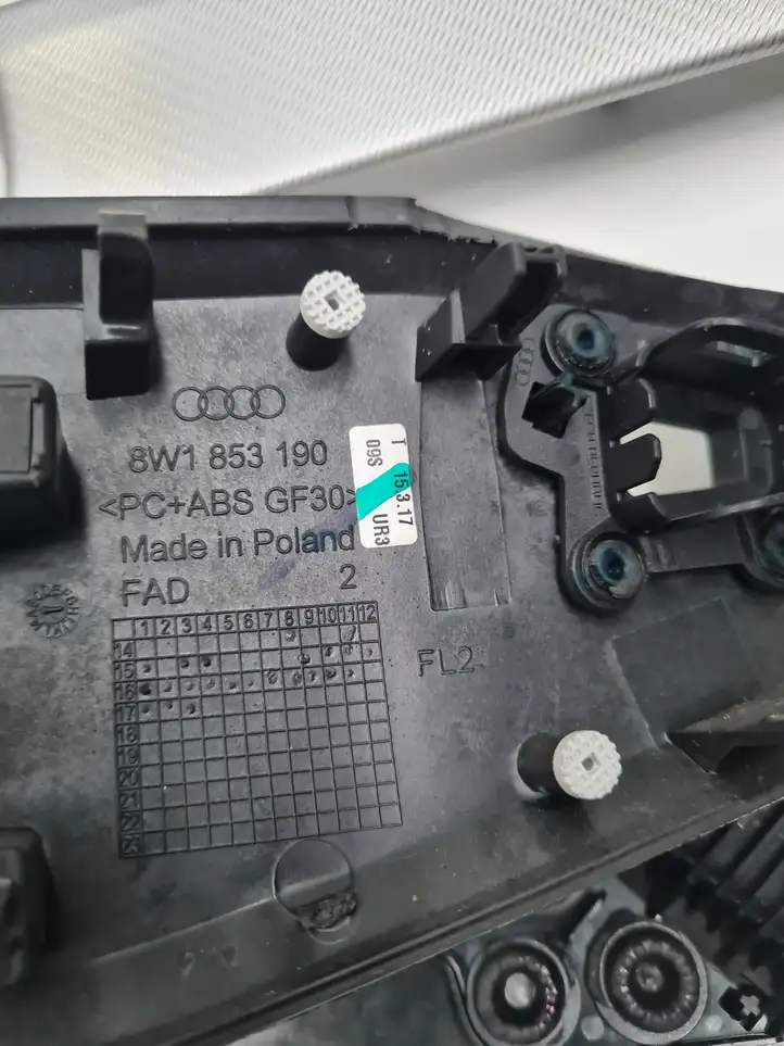 Audi A4 S4 B9 (2015 - 2019) 8W1853190 Прочие детали салона — фото 6