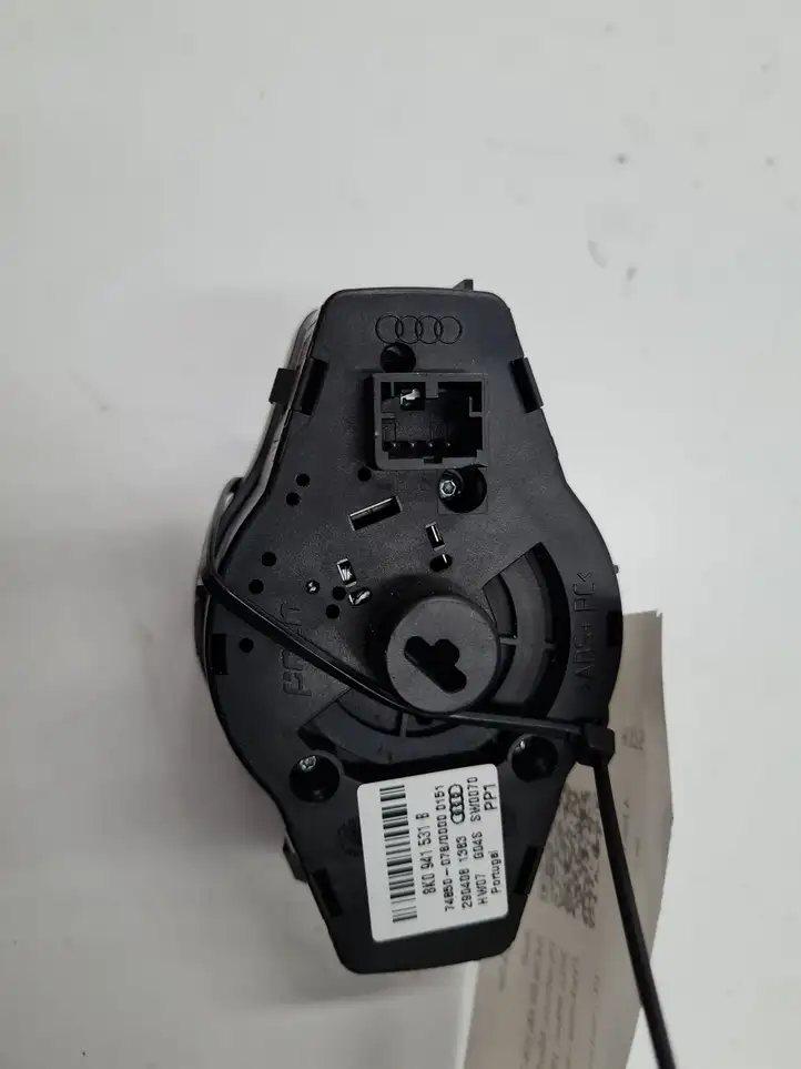 Audi A4 S4 B8 8K (2011 - 2015) 8K0941531B Включатель фонарей — фото 2