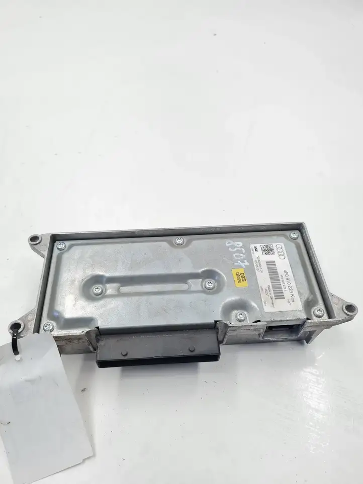 Audi A6 S6 C6 4F (2004 - 2008) 4F0910223K Усилитель звука — фото 3