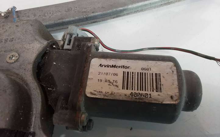 Nissan Almera N16 (2000 - 2010)  400601 электродвигатель переднего стеклоподъемника