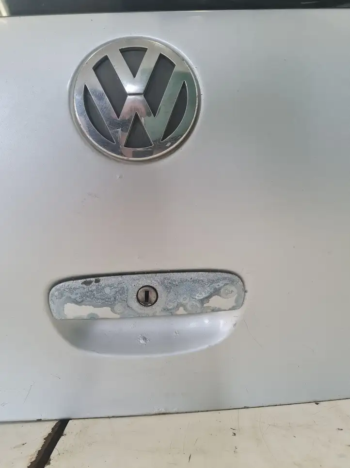 Volkswagen Polo (2001 - 2005) Крышка багажника — фото 8