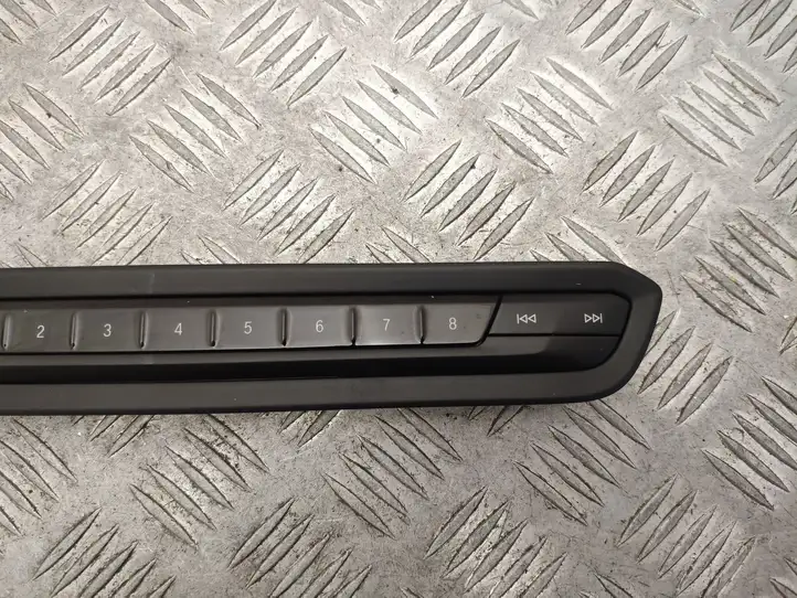 BMW 3 G20 G21 (2019 - ) 7949453 Включатель регулировки звука — фото 3