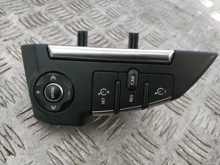 Land Rover Range Rover Sport L494 (2009 - 2013) AH3213D767AC Кнопки на рулевом колесе — фото 2