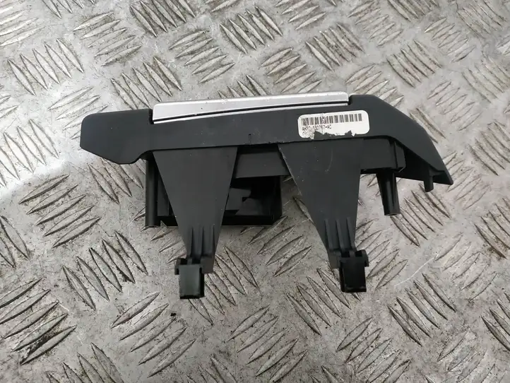 Land Rover Range Rover Sport L494 (2009 - 2013) AH3213D767AC Кнопки на рулевом колесе — фото 3