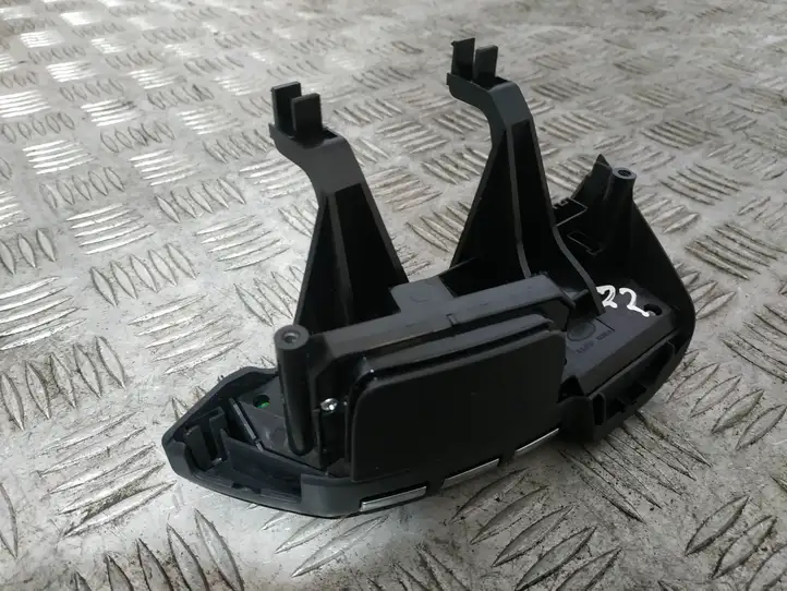 Land Rover Range Rover Sport L494 (2009 - 2013) AH3213D767AC Кнопки на рулевом колесе — фото 4
