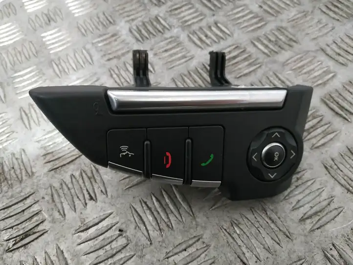 Land Rover Range Rover Sport L494 (2009 - 2013) AH3213D767CC Кнопки на рулевом колесе — фото 2