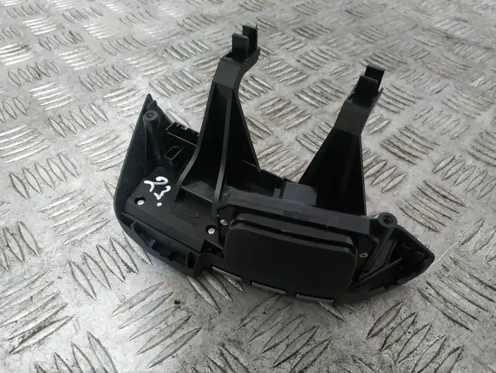 Land Rover Range Rover Sport L494 (2009 - 2013) AH3213D767CC Кнопки на рулевом колесе — фото 5