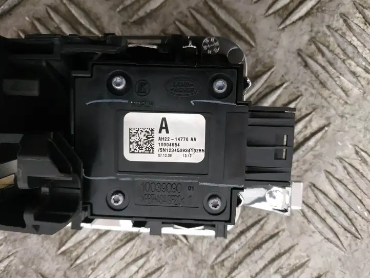 Land Rover Range Rover Sport L494 (2009 - 2013) AH2214776AA Внутренняя ручка двери — фото 7