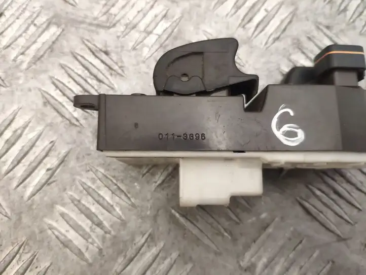 Toyota Yaris (2003 - 2005) 0113G96 Блок кнопок стеклоподъемников — фото 6