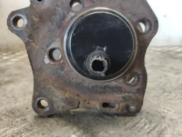 Toyota Urban Cruiser (XP110) (2007 - 2016) 4788352020 Задний поворотный кулак — фото 4