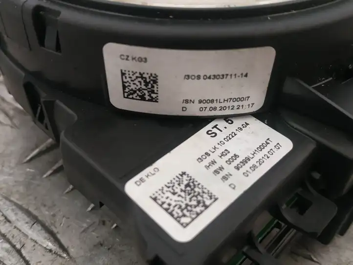 Volkswagen Touareg II (2010 - 2018) 4H0953568F Контактное кольцо SRS — фото 5