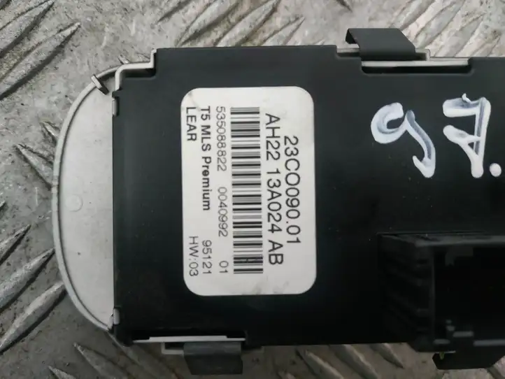 Land Rover Range Rover Sport L494 (2009 - 2013) AH2213A024AB Включатель фонарей — фото 5