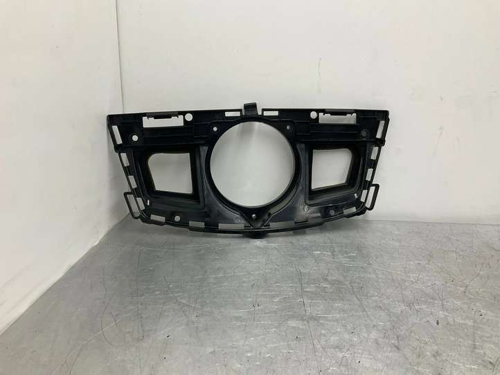 BMW 3 E90 E91 (2005 - 2012)  7123751 Рамка центрального динамика