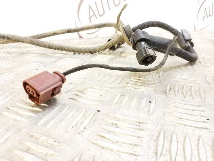 Audi A8 (2013 - 2017)  4H0131984AC Трубка (трубки) для подачи топлива ADblue