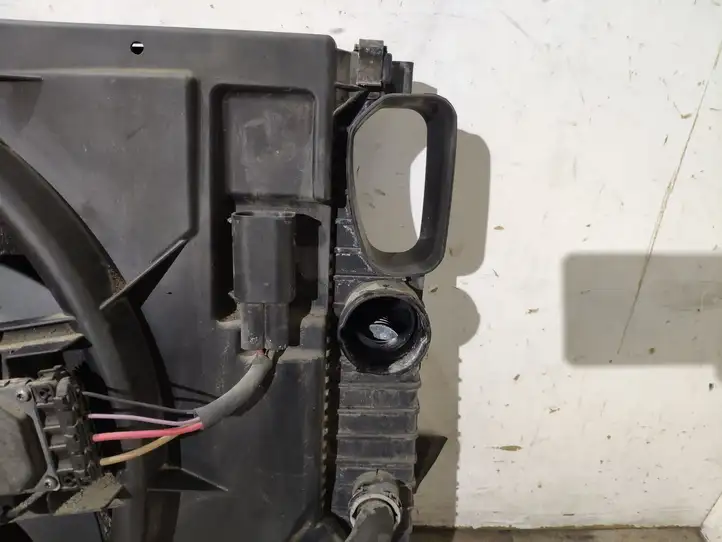 Mercedes-Benz E W211 (2002 - 2009) A2115001154 Комплект радиаторов охлаждения — фото 3