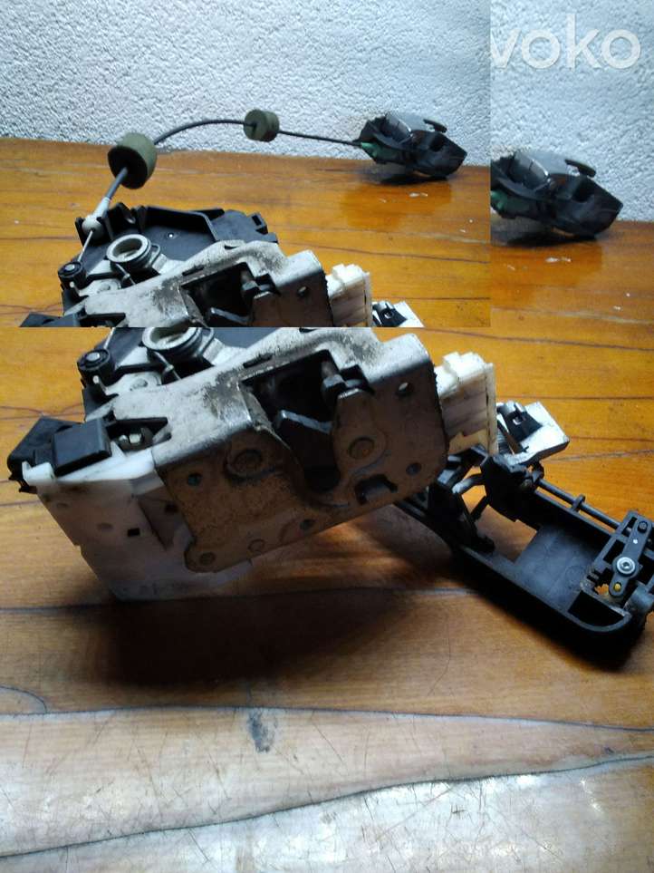 Ford Mondeo Mk III (2000 - 2007)  4S71X264A26 Замок задней двери