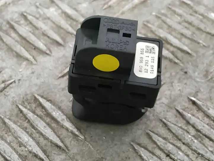 Audi A3/S3 8V (2012 - 2016) 8V0959855 Кнопка стеклоподъемников — фото 4