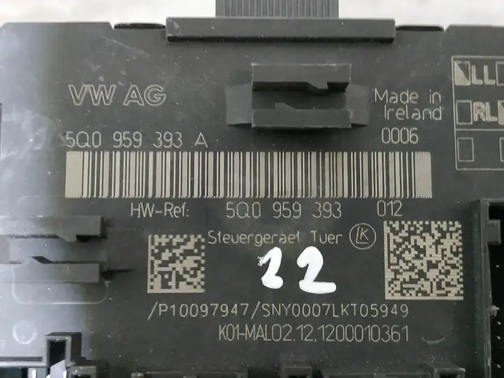 Audi A3/S3 8V (2012 - 2016) 5Q0959393 Блок управления дверью — фото 5
