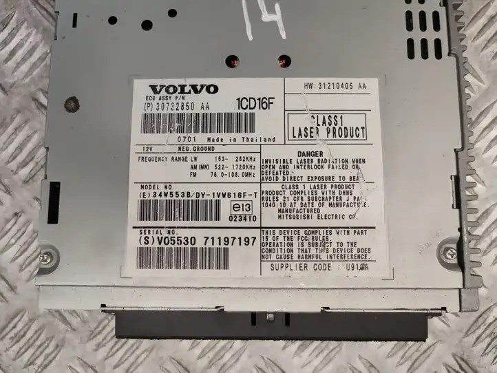 Volvo V50 (2004 - 2008) 30732850 Магнитола / мультимедийная система — фото 7