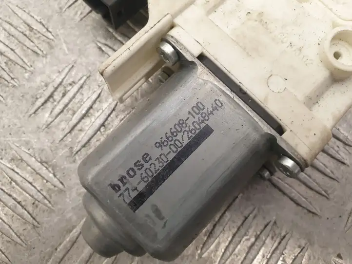 Audi A4 S4 B8 8K (2007 - 2011) 8K0959811 Стеклоподъемник задней двери — фото 5