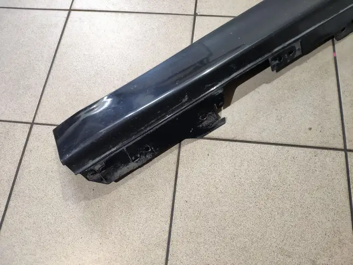 BMW 3 F30 F35 F31 (2012 - 2018) 51777256911 Порог кузова — фото 10