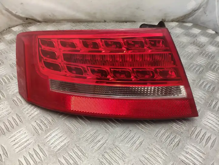 Audi A5 8T 8F (2007 - 2011) 8T0945095B Задний фонарь в кузове — фото 1