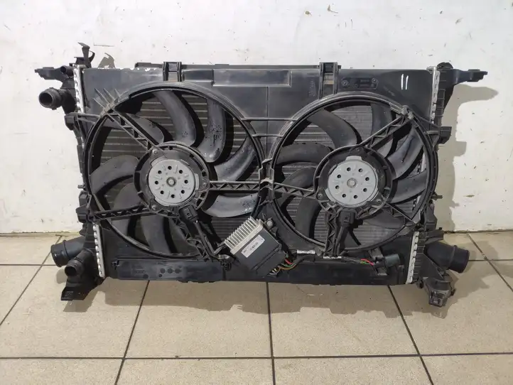 Audi A5 8T 8F (2007 - 2011) 8K0121251R Комплект радиаторов охлаждения — фото 1