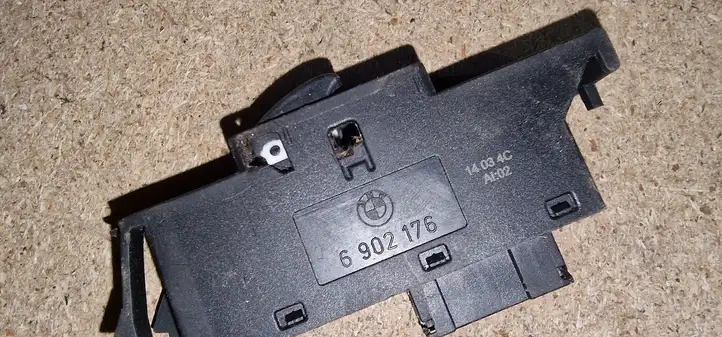 BMW 3 E46 (1998 - 2005) 6902176 Кнопка стеклоподъемников — фото 3
