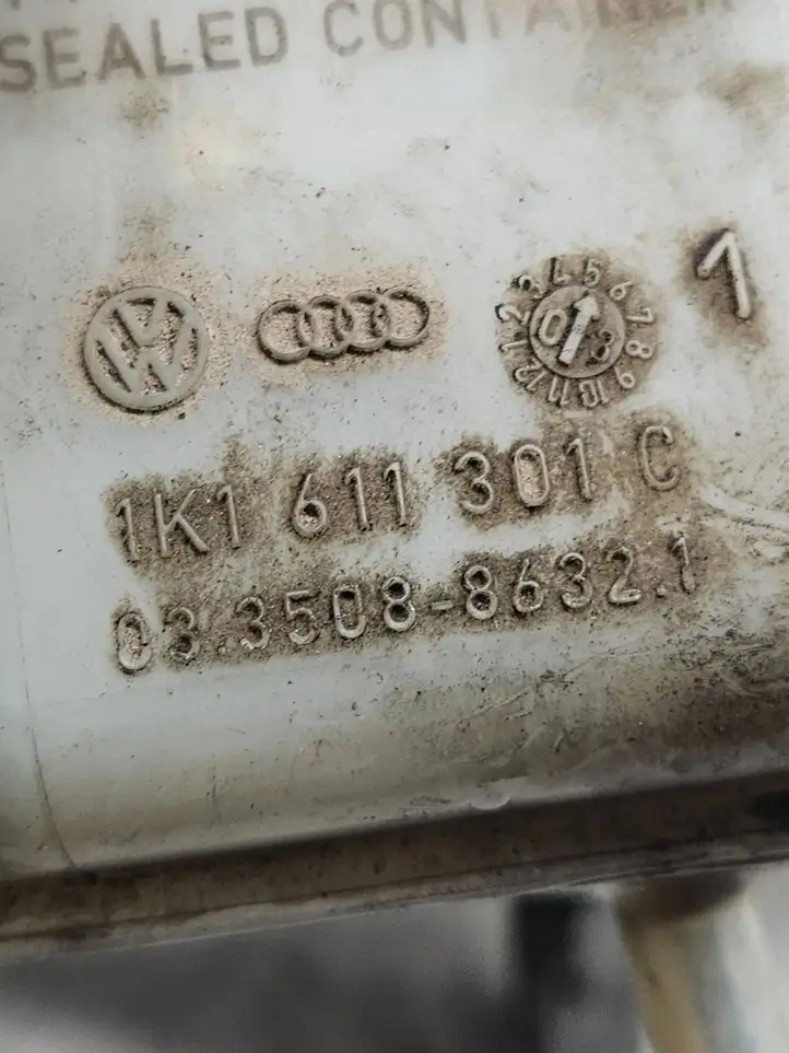 Volkswagen Touran I (2003 - 2010) 1K1611301C Главный тормозной цилиндр — фото 3