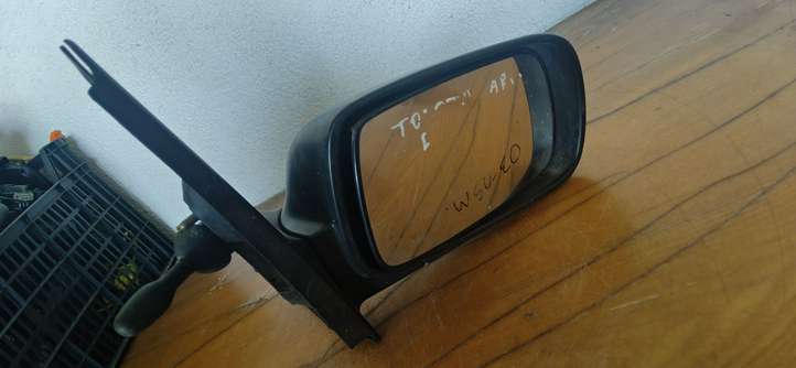 Toyota Yaris (1999 - 2003)  010673 Зеркало боковое механическое