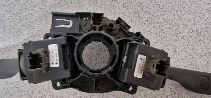 BMW 5 E39 (1996 - 2003) 61318377488 Контактное кольцо SRS — фото 4
