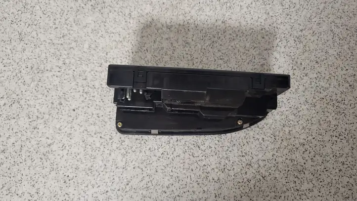 BMW 5 E39 (1996 - 2003) 6904339 Кнопка стеклоподъемников — фото 2