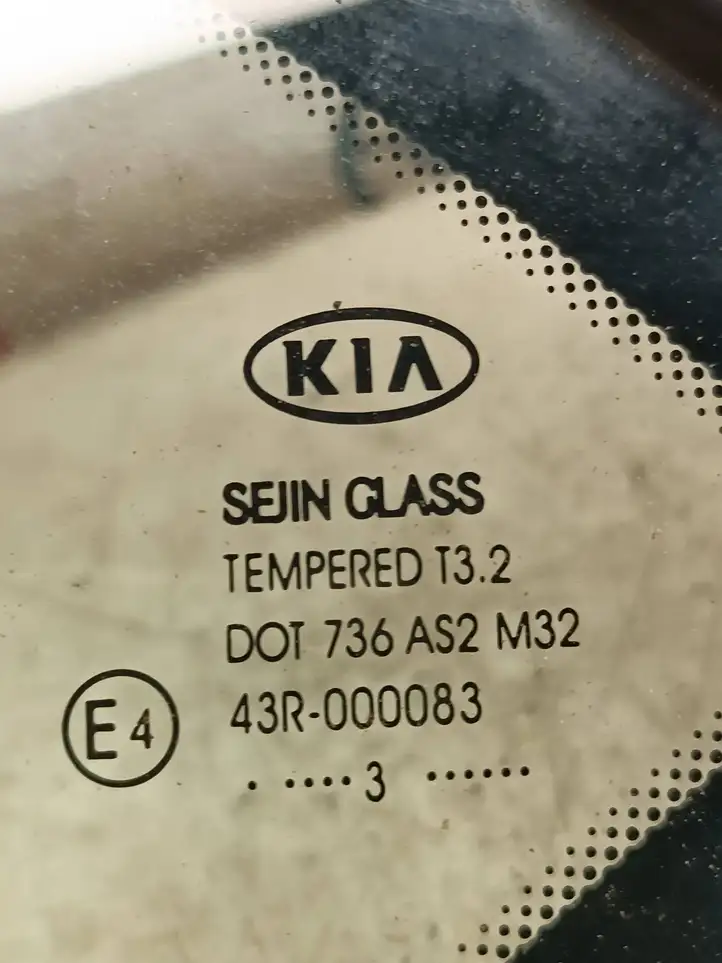Kia Ceed (2012 - 2015) 43R000083 Заднее боковое стекло — фото 3