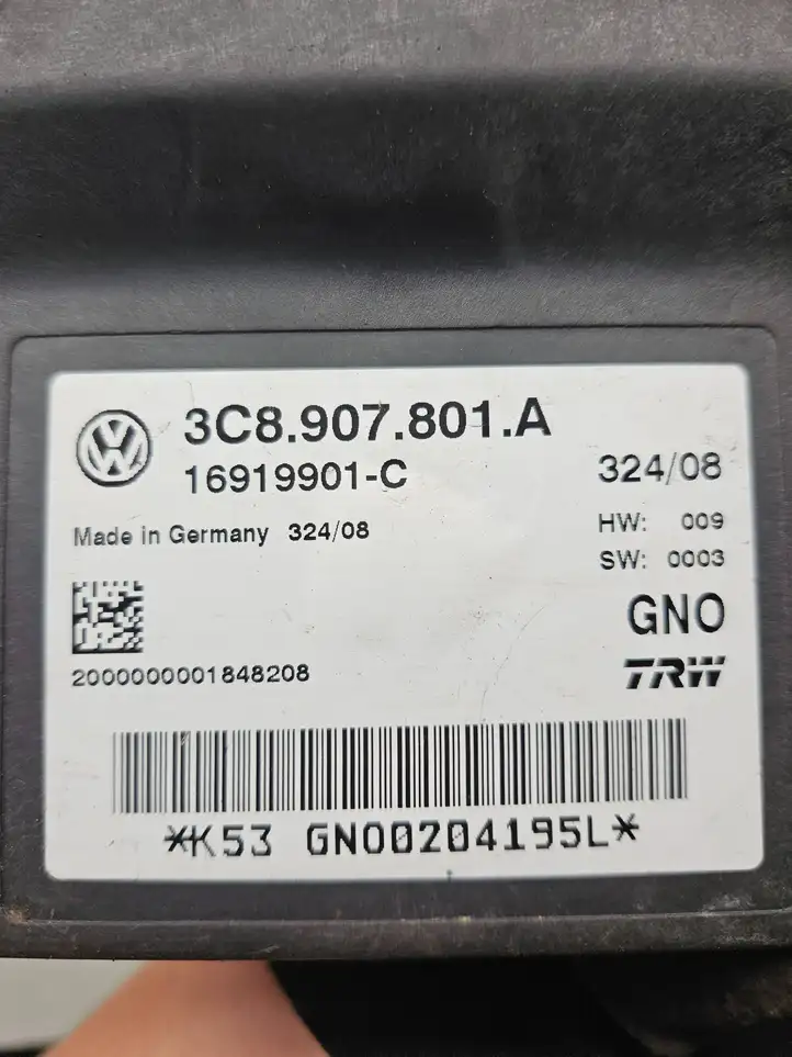 Volkswagen PASSAT B6 (2005 - 2010) 3C8907801A Блок управления стояночным тормозом — фото 5