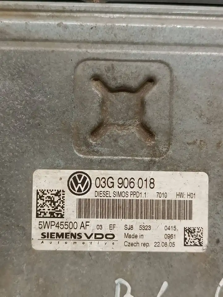 Volkswagen PASSAT B6 (2005 - 2010) 03G906018 Блок управления двигателем (ЭБУ) — фото 4