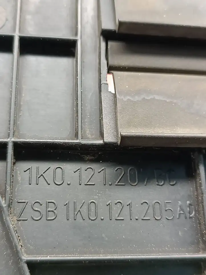 Volkswagen PASSAT B6 (2005 - 2010) 1K0121205AD Комплект радиаторов охлаждения — фото 4