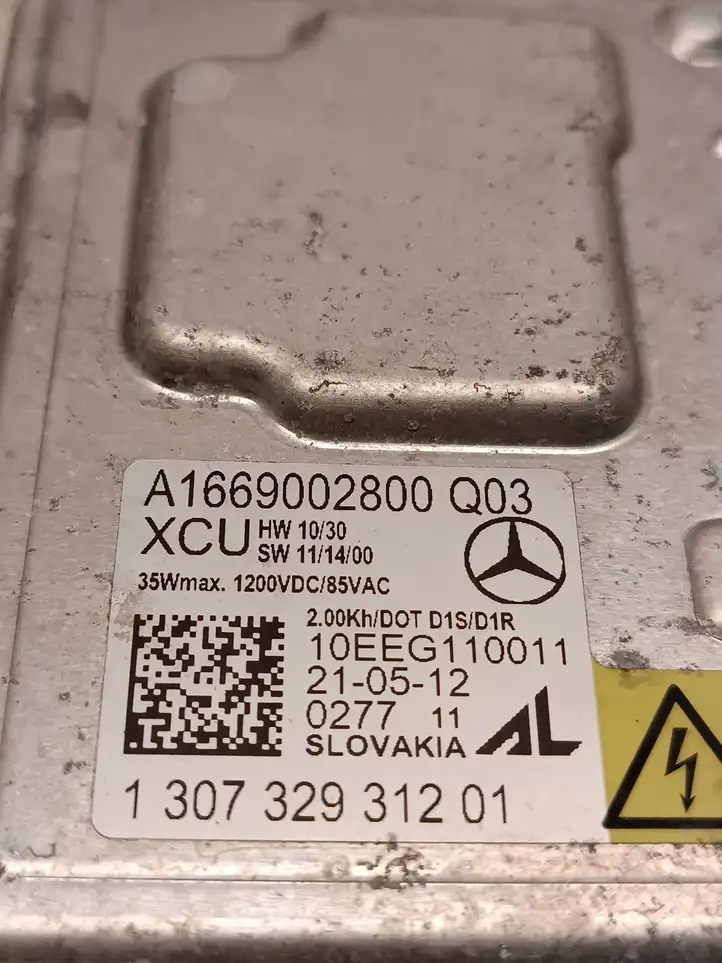 Mercedes-Benz C W204 (2007 - 2014) A1669002800 Блок розжига ксенона — фото 3