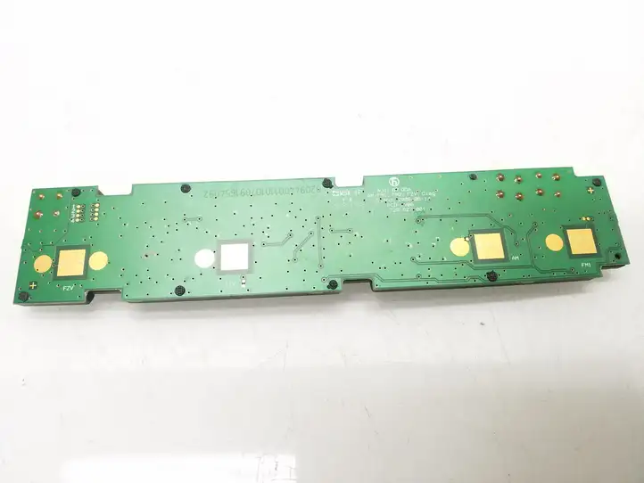 Seat Exeo (3R) (2008 - 2013) 8E5035225AF Усилитель антенны — фото 2