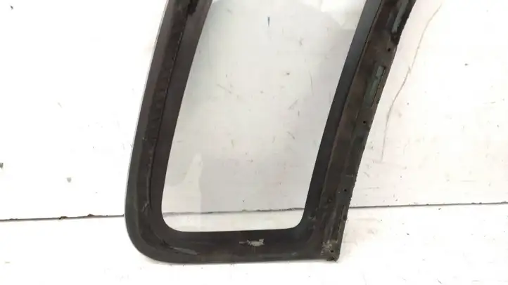 Suzuki Ignis (2000 - 2003) 43R004709 Заднее боковое стекло — фото 2