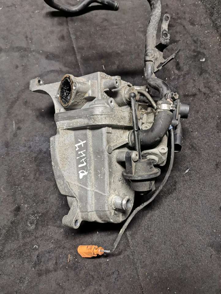 Audi A6 (2008 - 2011)  059131515R Охладитель EGR