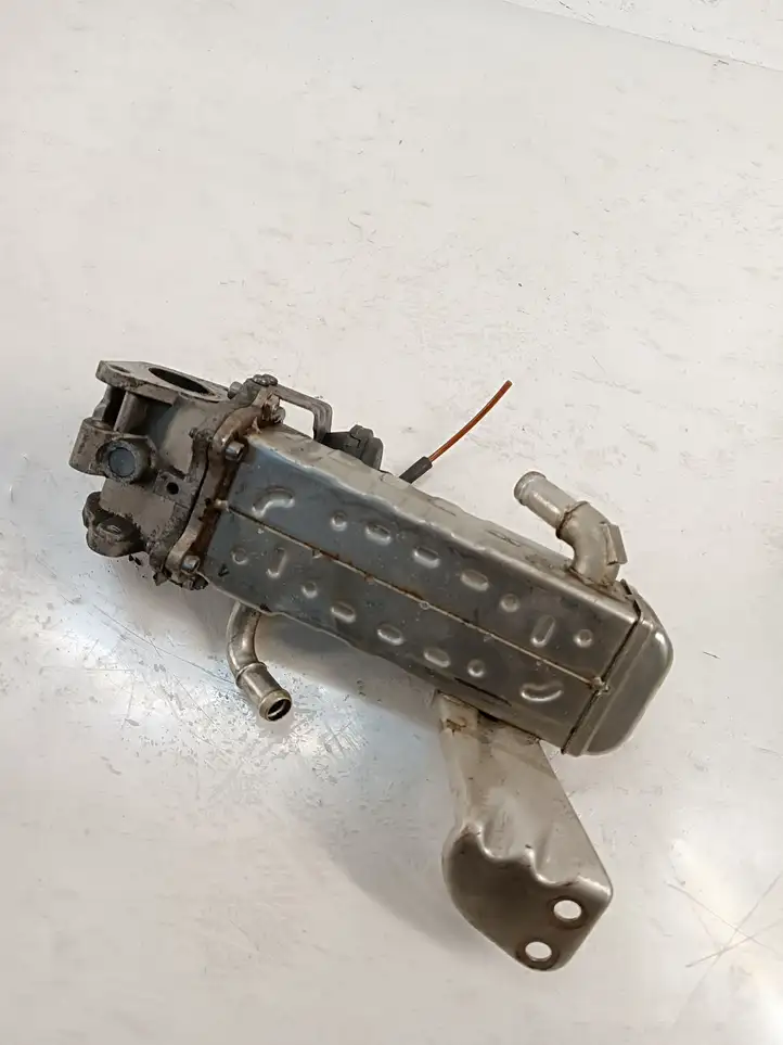 SsangYong Korando (2013 - 2017)  A6711400570 Охладитель EGR